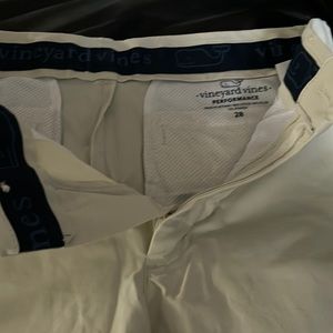 Vineyard Vines shorts Kahki, worn once. Excellent condition. Performance shorts